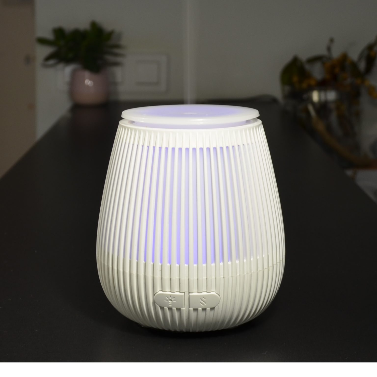 diffuseur-ultrasonique-huile-essentielle-parfumé